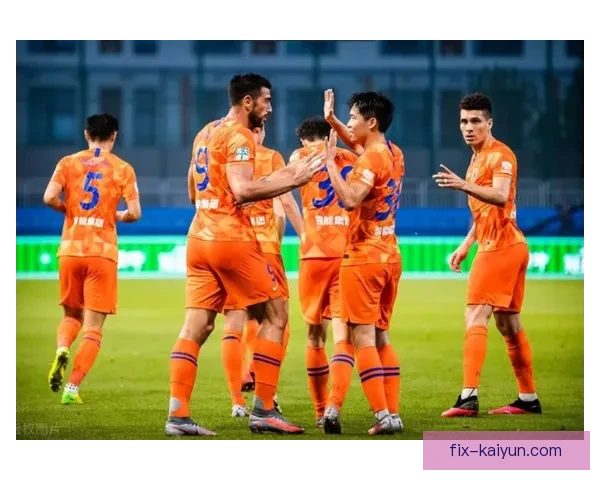 Osimhen 在球队中的指导作用持续增强，年轻球员表现稳健。