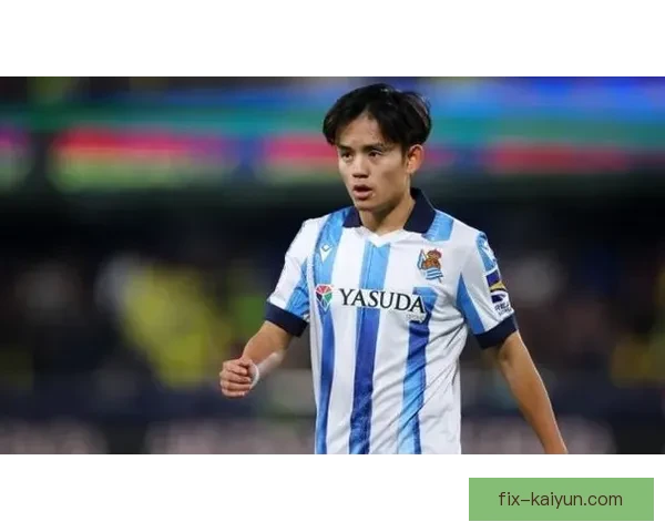 久保建英家庭生活曝光，状态回暖表现备受关注